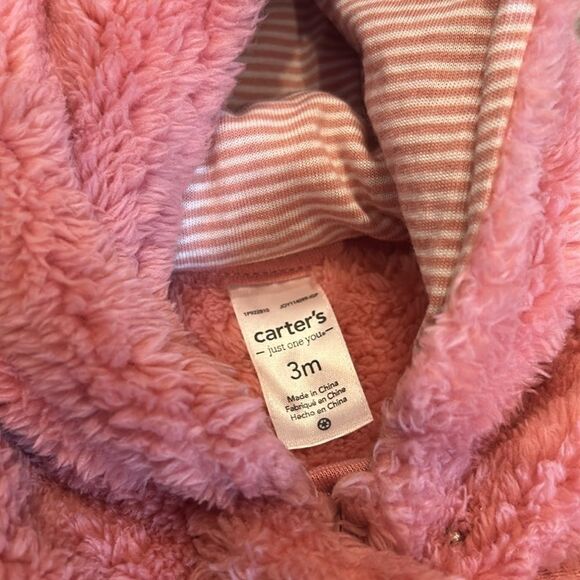 Carter’s Cozy Pink Hooded Baby Onesie 3 months - Picture 3 of 7
